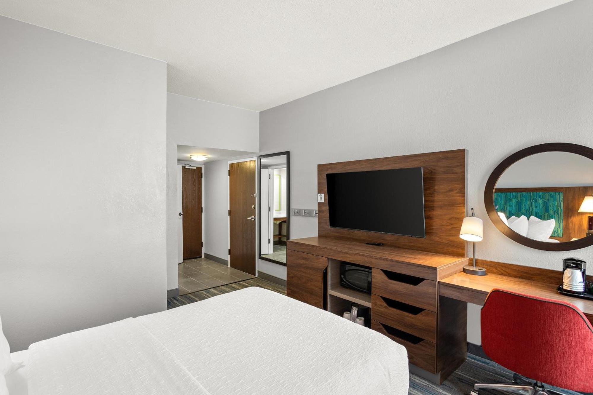 Hampton Inn Bridgeport/Clarksburg Exterior photo