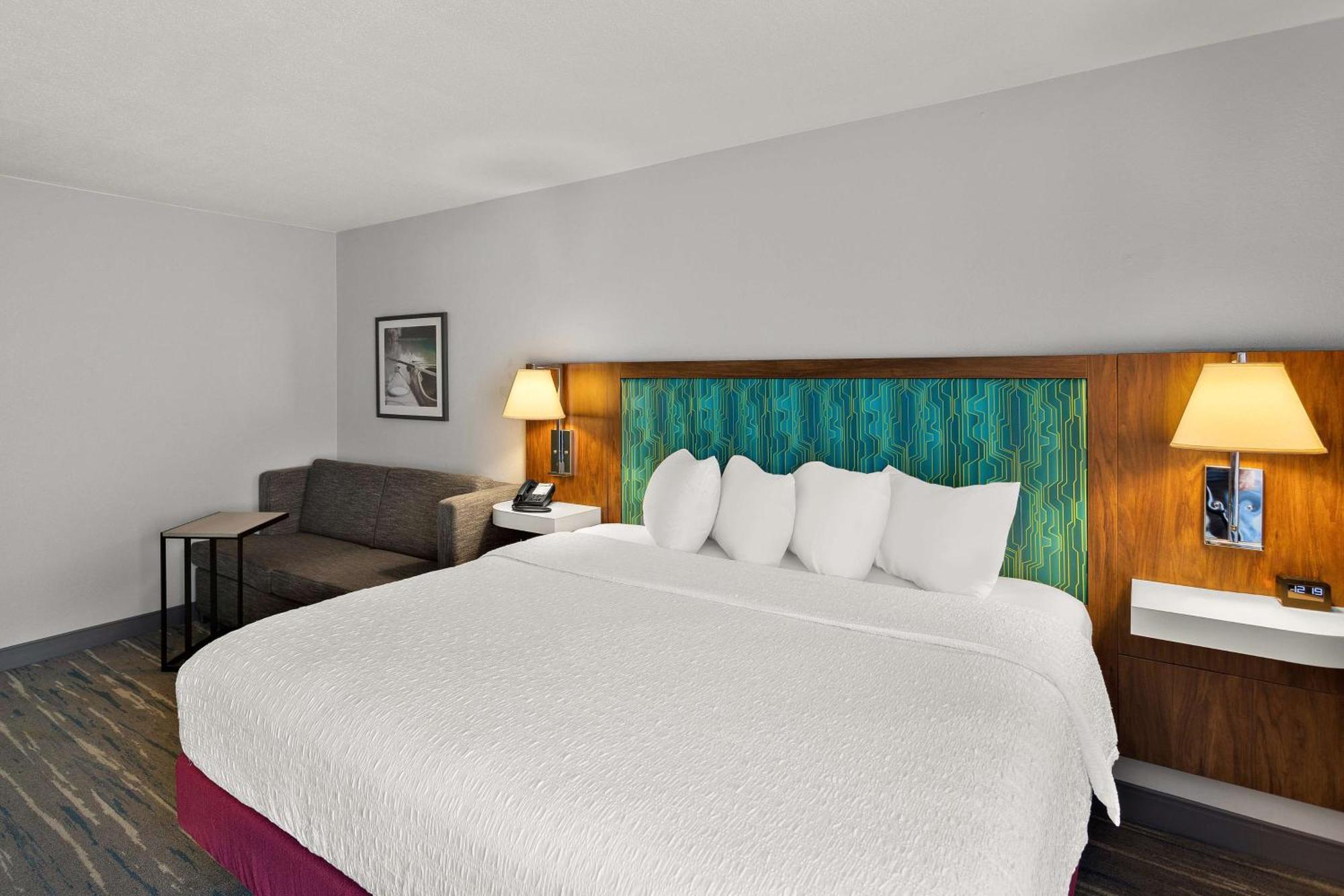 Hampton Inn Bridgeport/Clarksburg Exterior photo