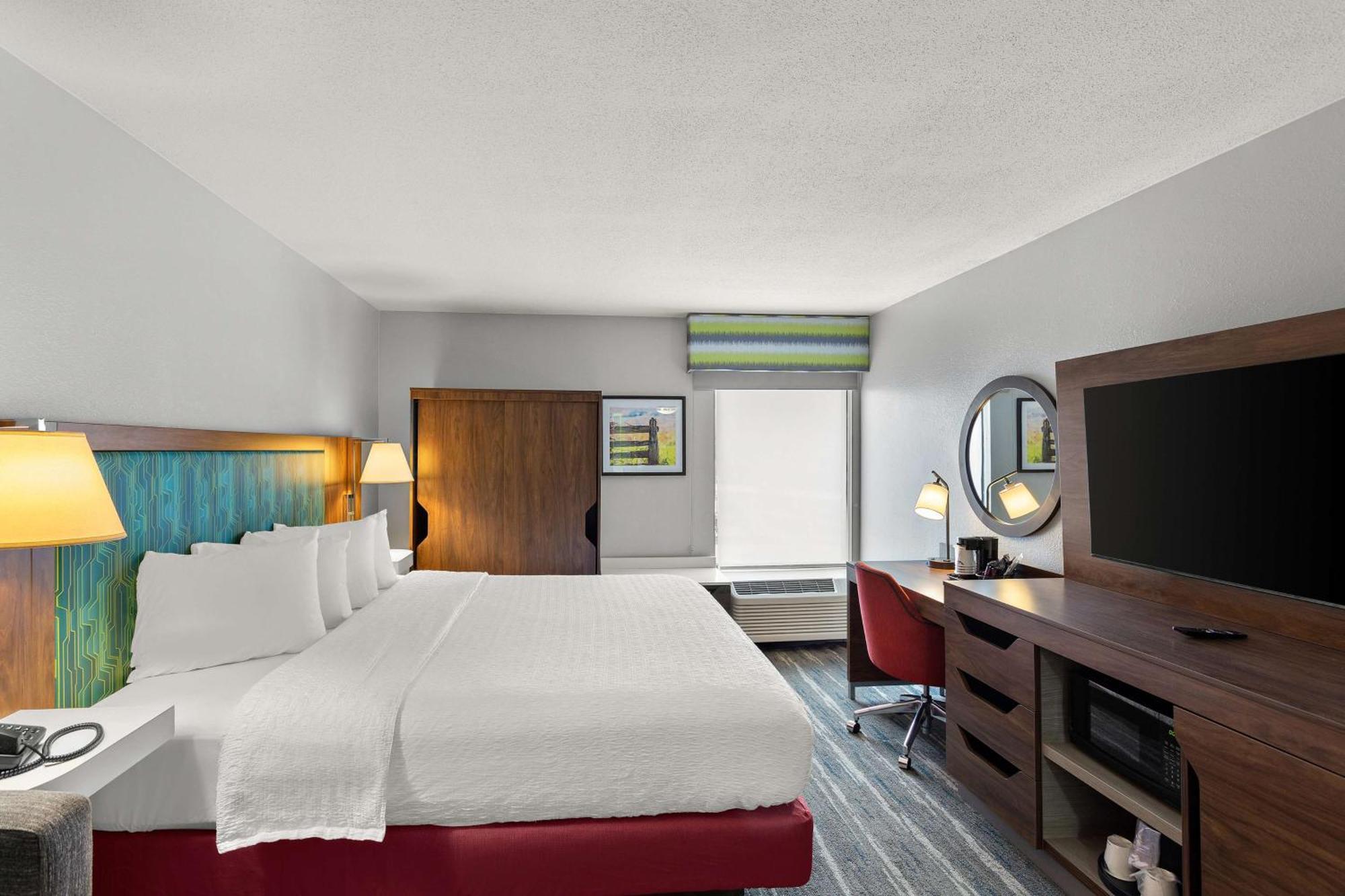 Hampton Inn Bridgeport/Clarksburg Exterior photo